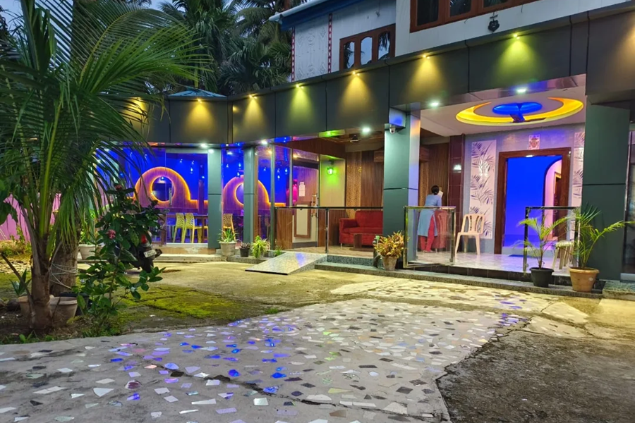 Hotel Highness Sea Rock d